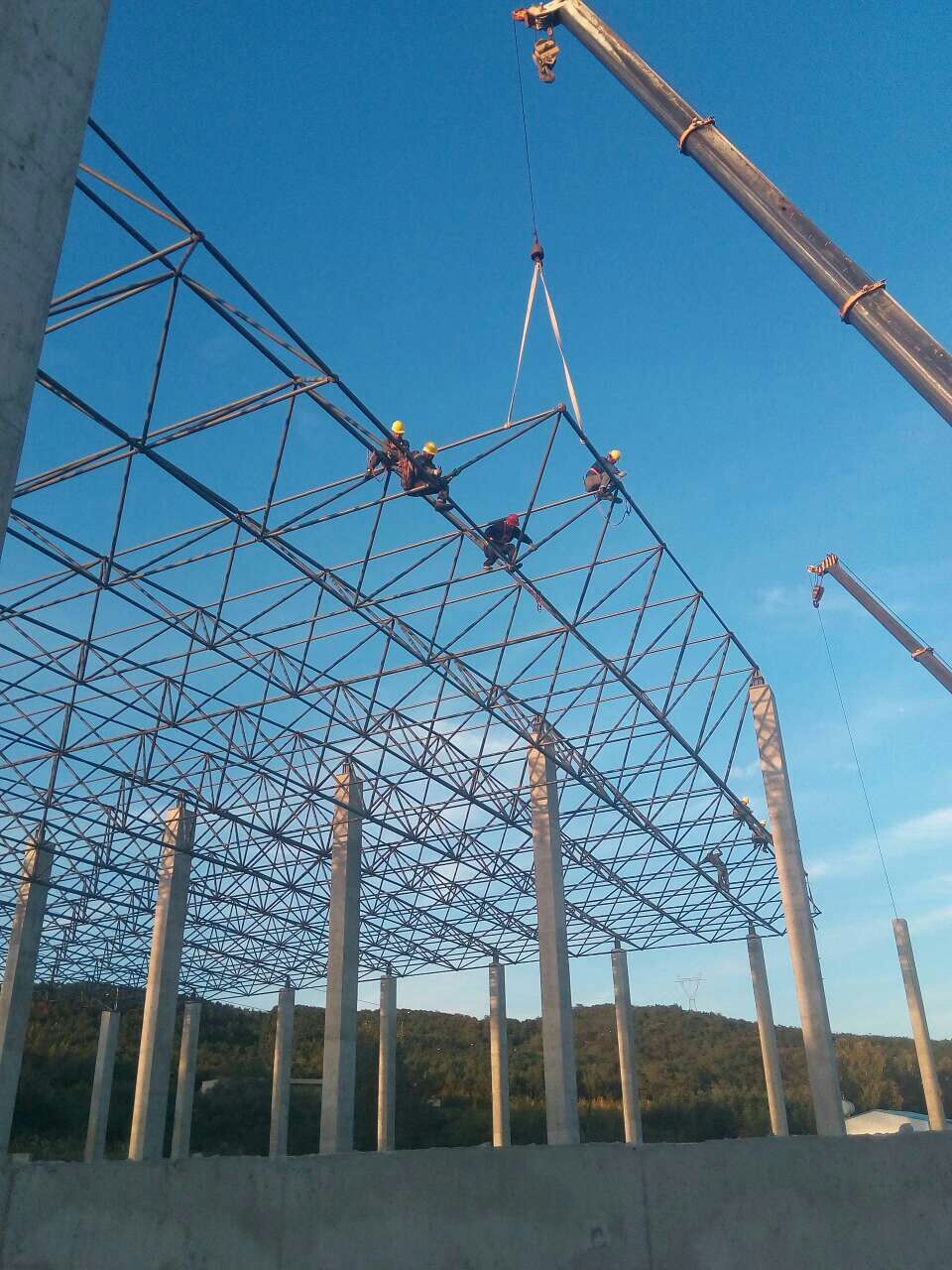 本溪物流园网架